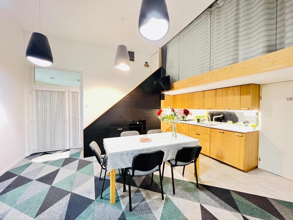 Rozsa Apartment บูดาเปสต์ ภายนอก รูปภาพ